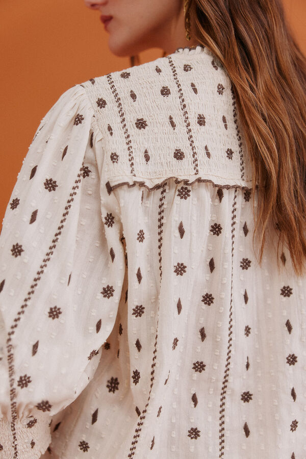 Hoss Intropia Catalina. Blusa com cintado = entallado Branco