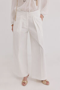 Hoss Intropia Polly. Cal&ccedil;a com pregas duplas