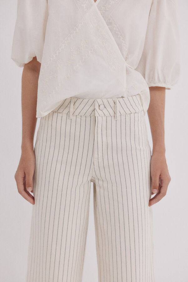 Hoss Intropia Belinda. Jeans retos Ecru