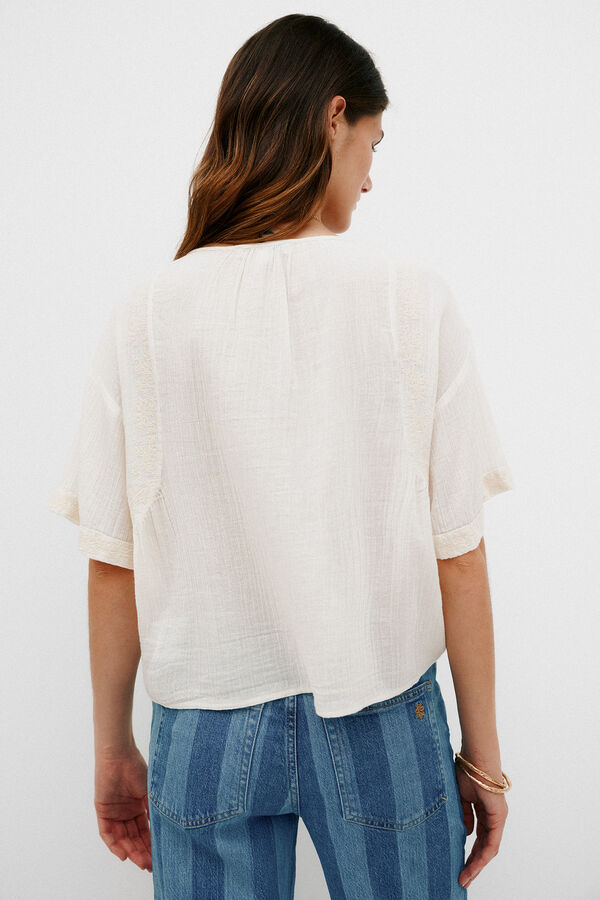 Hoss Intropia Gemma. Blusa romántica Marfil