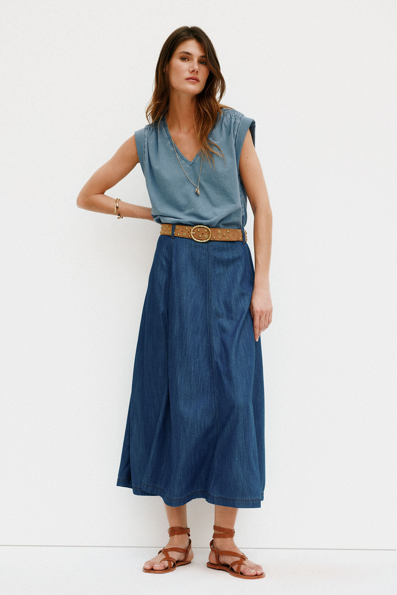 Hoss Intropia M&oacute;nica. Camiseta con pliegues