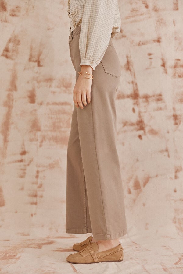 Hoss Intropia Briana. Jeans perna larga Beige