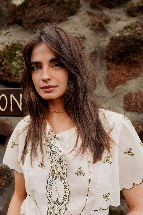 Malena. Camiseta escote redondo