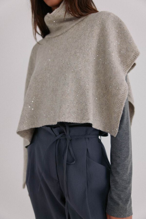 Hoss Intropia Nerea. Capa com lurex Verde