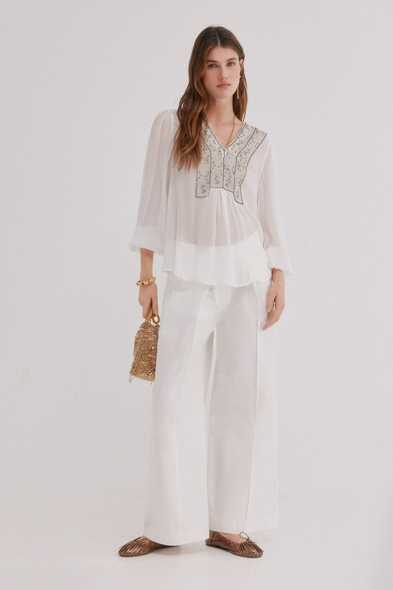 Hoss Intropia Carla. Blusa bordada