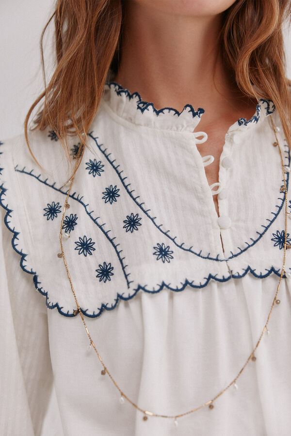 Hoss Intropia Melisa. T-shirt bordada Ecru