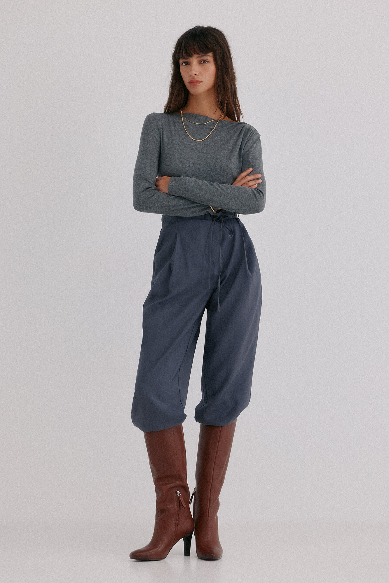 Hoss Intropia Mercedes. Top drapeado