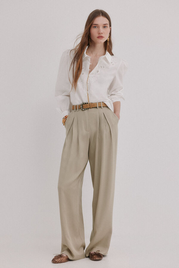 Hoss Intropia Carine. Blusa bordada Branco