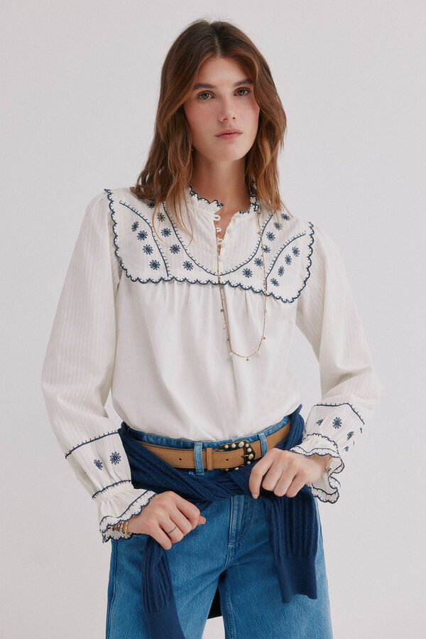 Hoss Intropia Melisa. T-shirt bordada Ecru