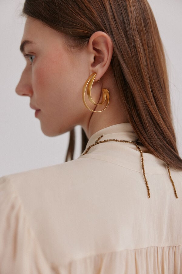 Hoss Intropia Carrie. Blusa com laçada Ecru