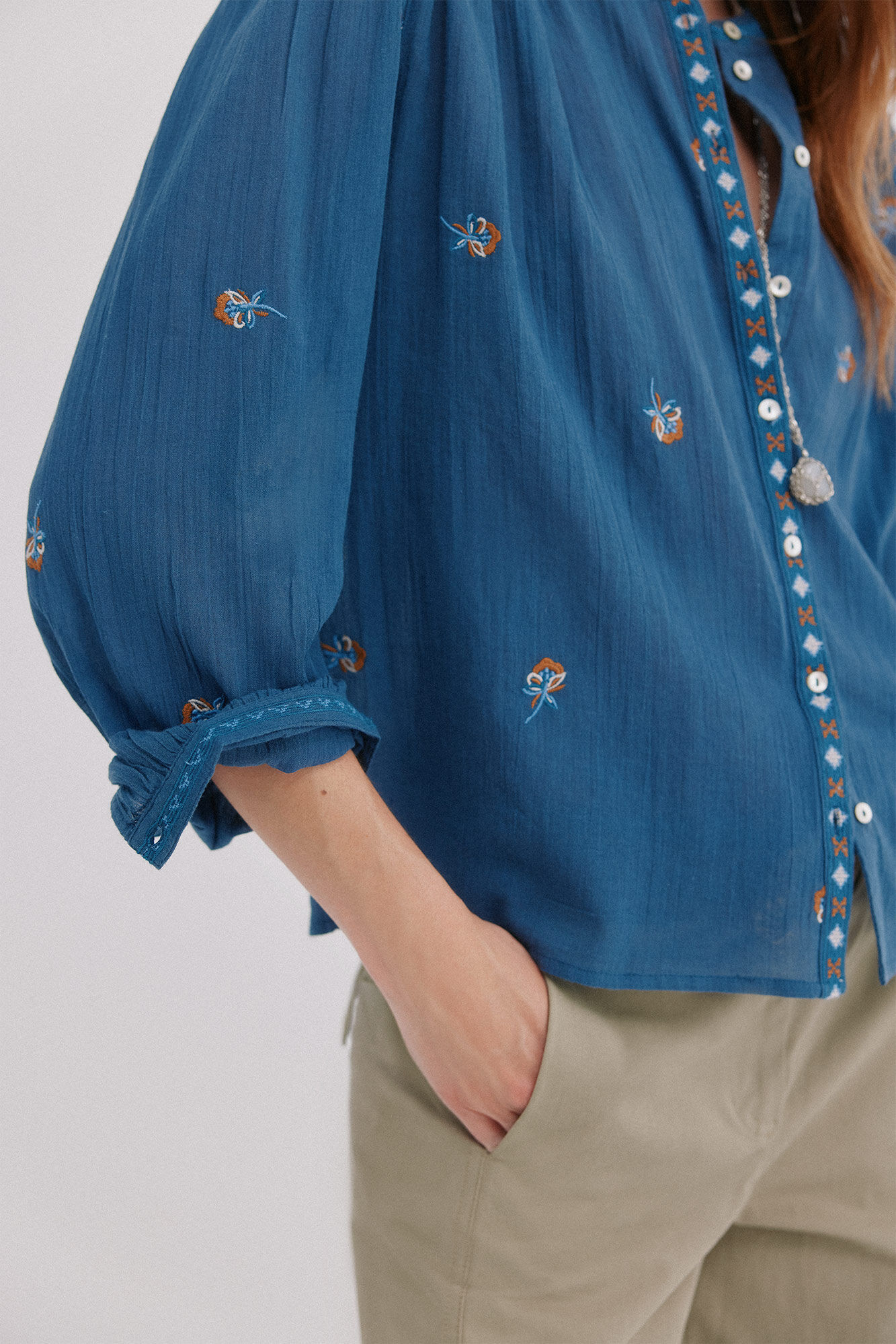Hoss Intropia Blusa bordada Cesca