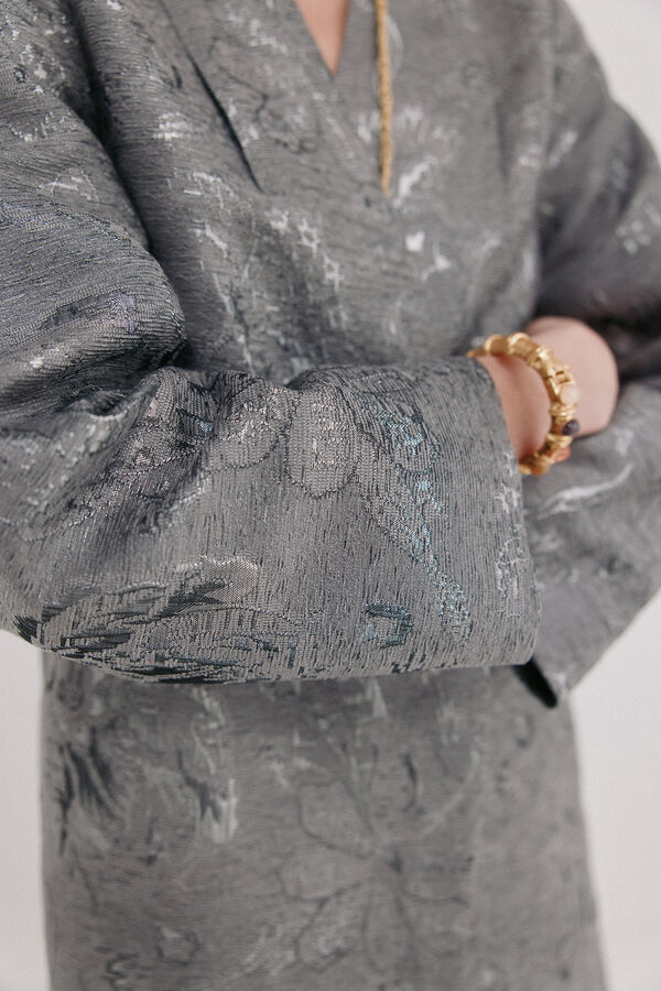 Hoss Intropia Eva. Quimono jacquard Cinzento