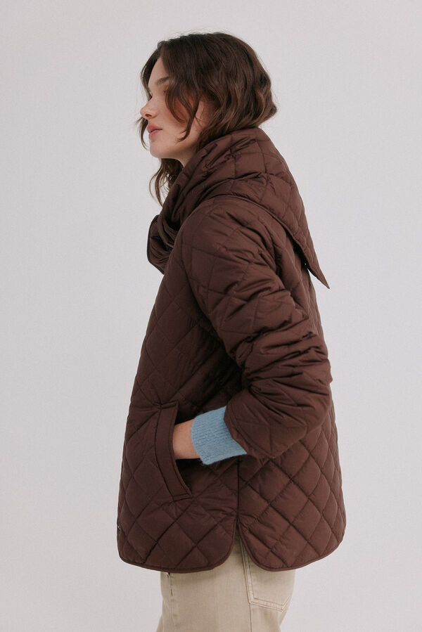 Hoss Intropia Damienne. Sobretudo acolchoado Castanho