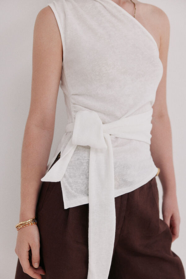 Hoss Intropia Marilo.Top assim&eacute;trico Beige