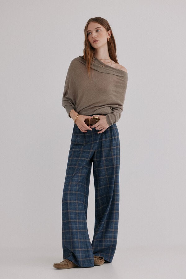 Hoss Intropia Nica. Asymmetrical neckline jumper Gray