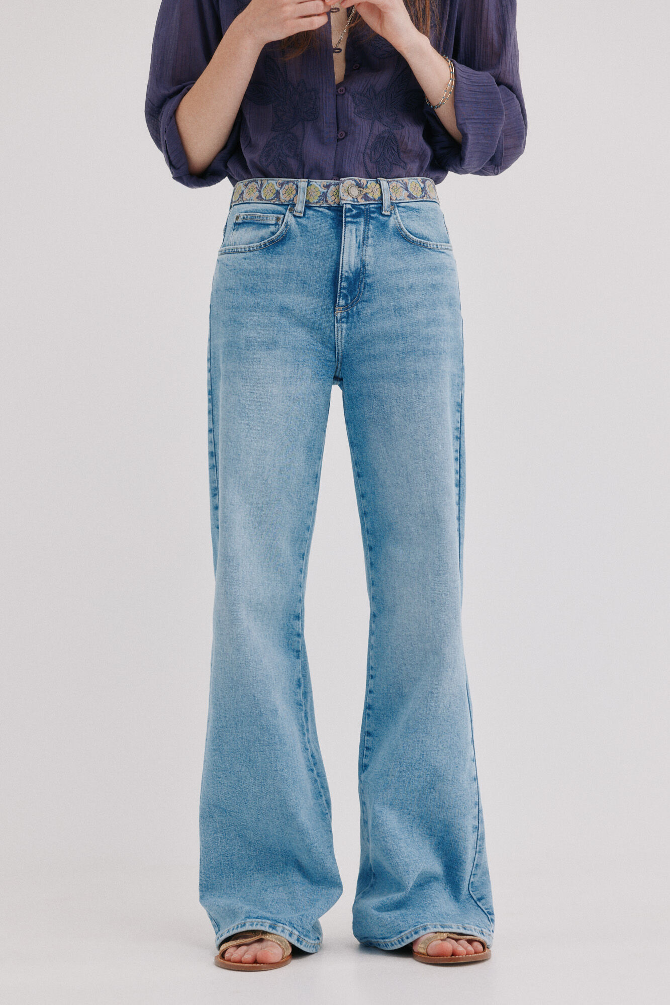 Hoss Intropia Briar. Jeans bordados