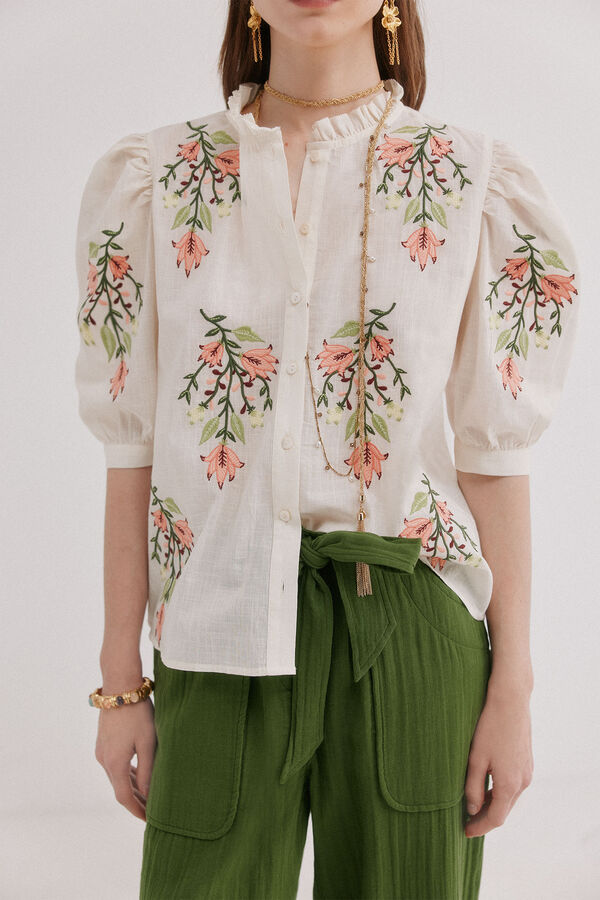 Hoss Intropia Capri. Blusa bordado floral Ecru