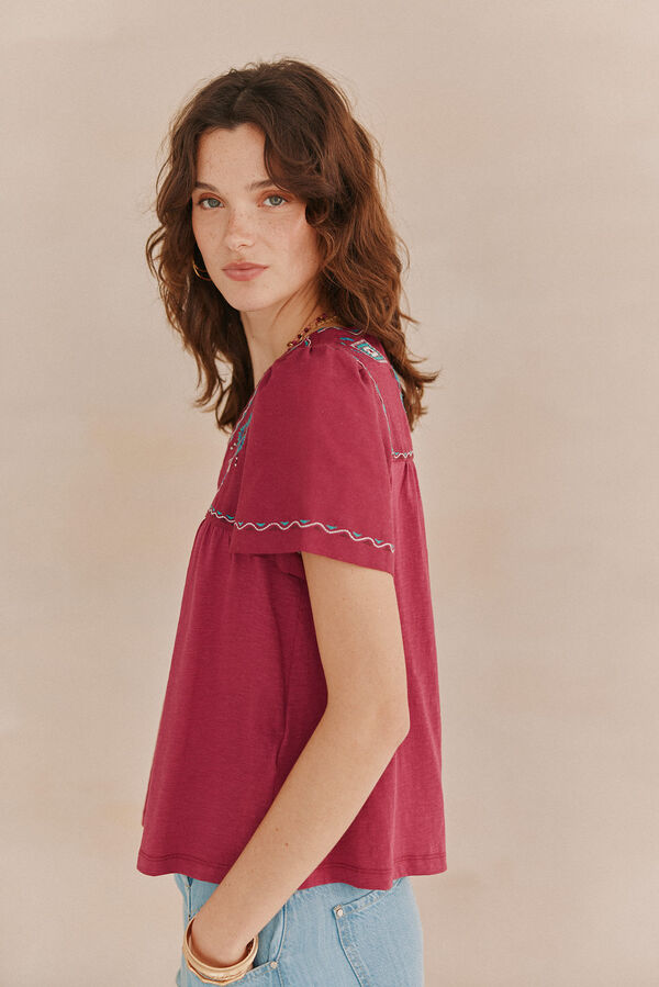 Hoss Intropia Malena. Camiseta com bordado étnico Roxo