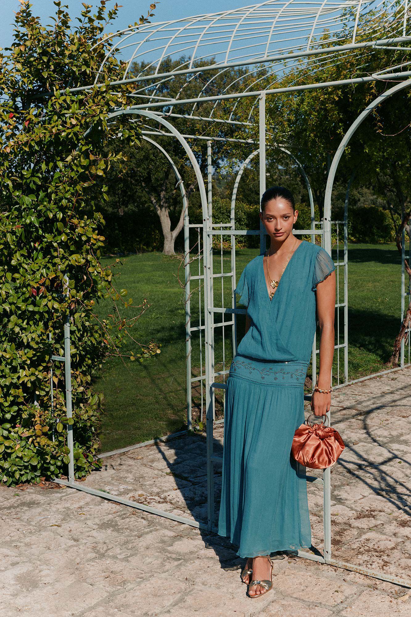 Hoss Intropia Ander. Vestido com missangas