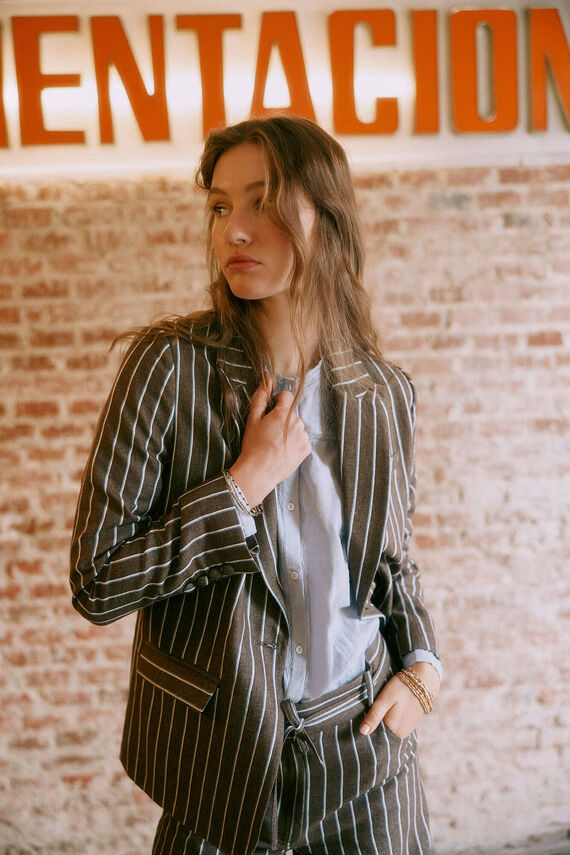 Elia. Blazer a rayas