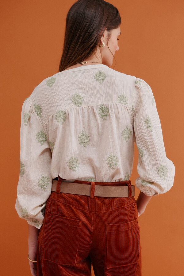 Hoss Intropia Graça. Blusa bordada Ecru