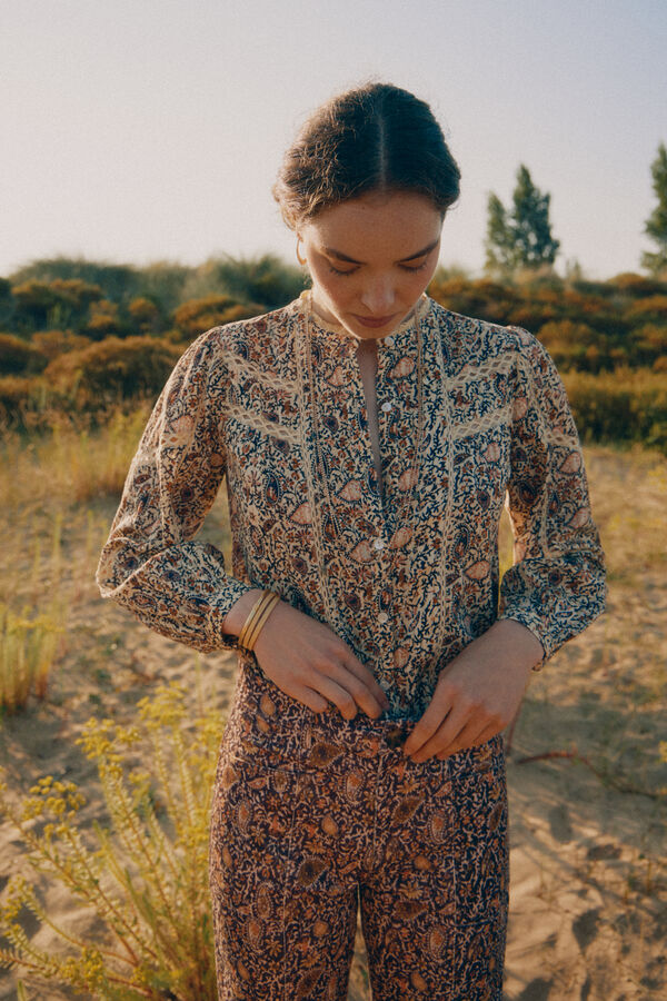 Hoss Intropia Rafaela. Blusa estampada. Multicolorido