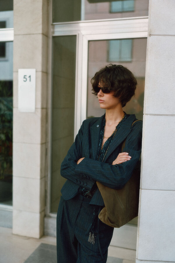Hoss Intropia Edda. Blazer cropped Azul