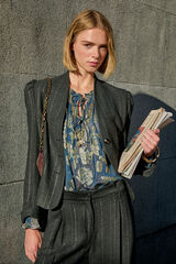 Hoss Intropia Estela. Blazer riscas Cinzento
