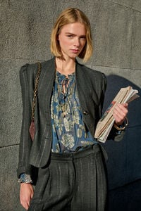 Hoss Intropia Estela. Blazer riscas