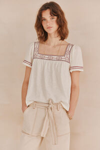 Hoss Intropia Mariola. T-shirt bordada