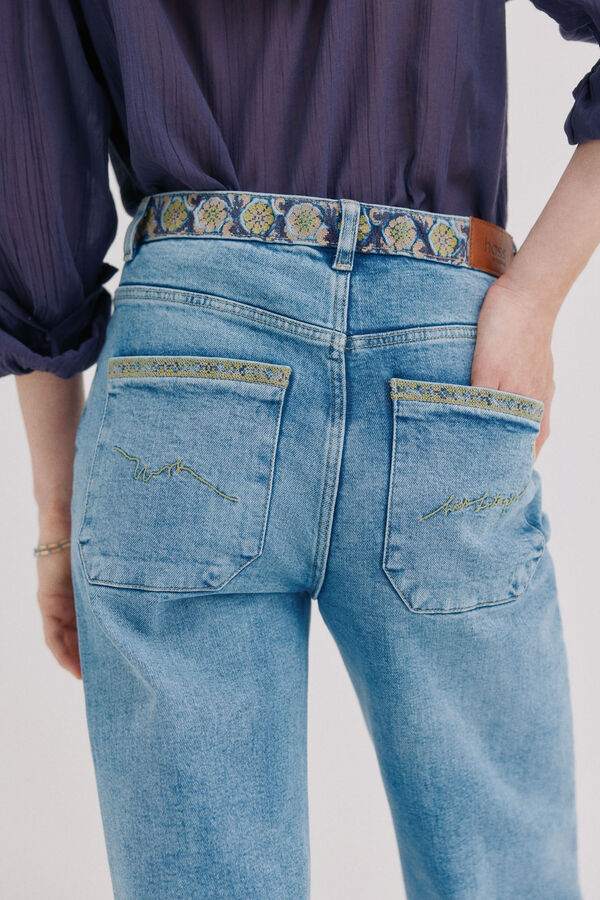Hoss Intropia Briar. Jeans bordados Azul