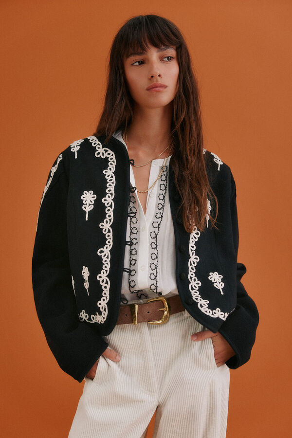 Hoss Intropia Fabiola. Casaco bordada Preto