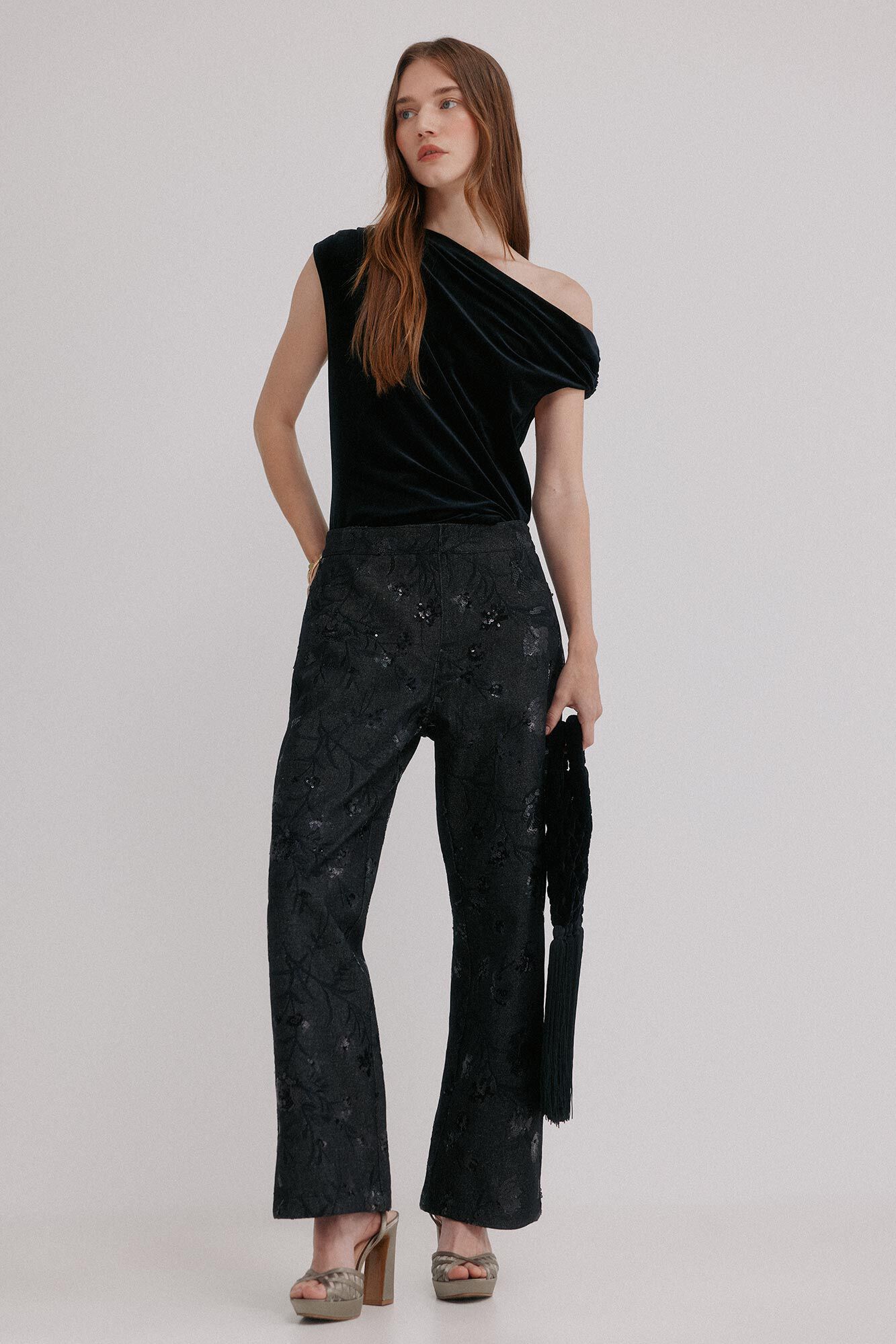 Hoss Intropia Marcela. Top asim&eacute;trico