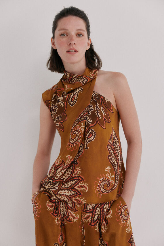 Cornelia. Blusa asimétrica
