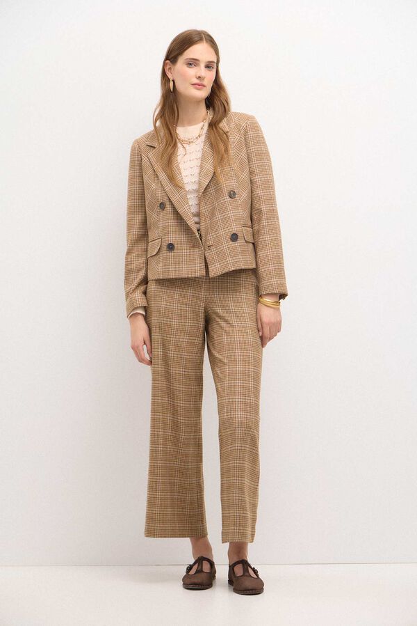 Hoss Intropia Edith. Short checked blazer Ivory