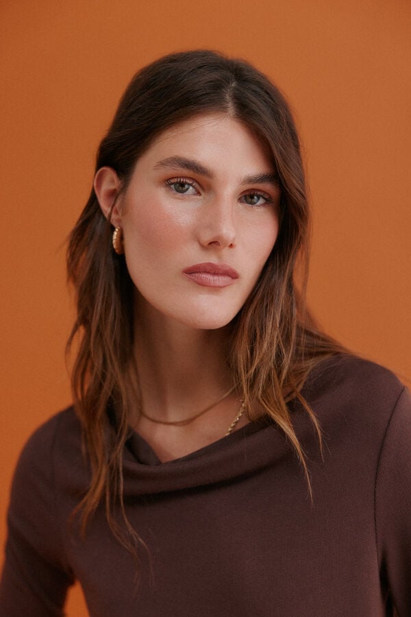 Hoss Intropia Mirta. T-shirt com decote drapeado Castanho