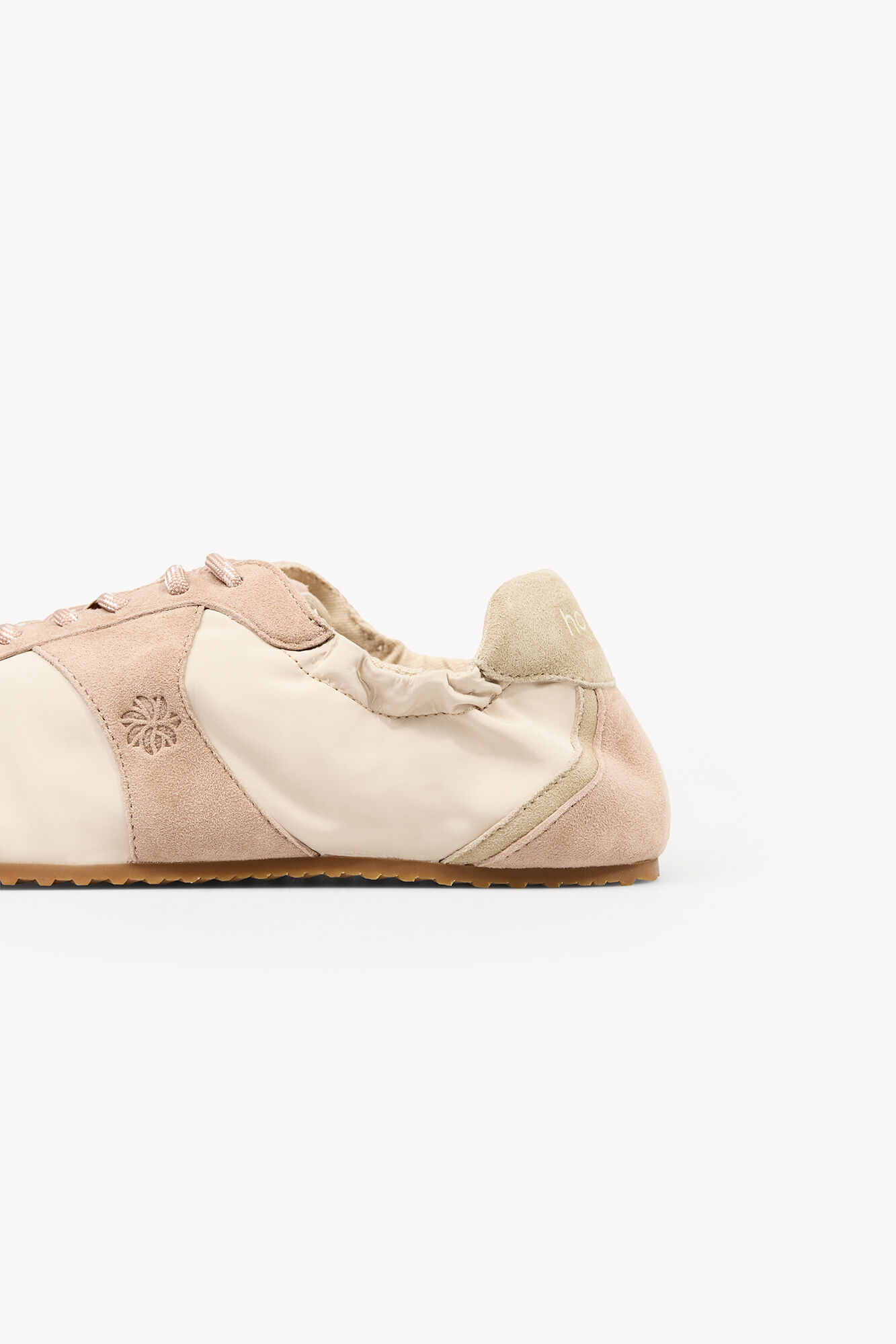 Hoss Intropia Miriam. Sneaker estilo ballet