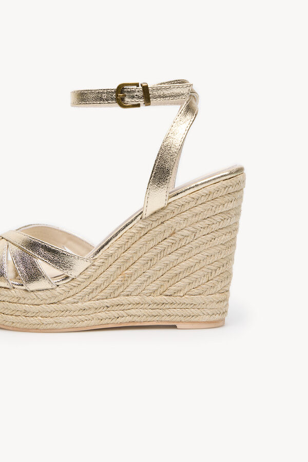 Hoss Intropia Miren. Sandalias de cuña Dorado