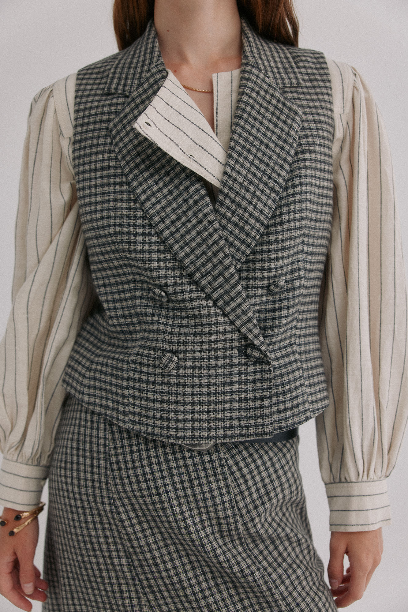 Hoss Intropia Elsa. Colete xadrez