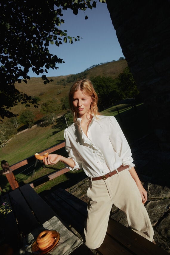 Clea .Camisa volante