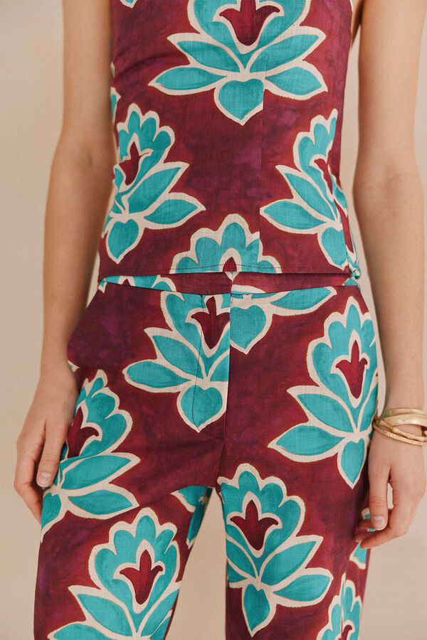 Hoss Intropia Poline. Printed pants Burgundy