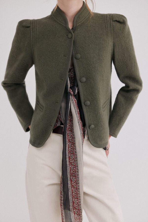 Hoss Intropia Fran&ccedil;a. Casaco austr&iacute;aco Khaki