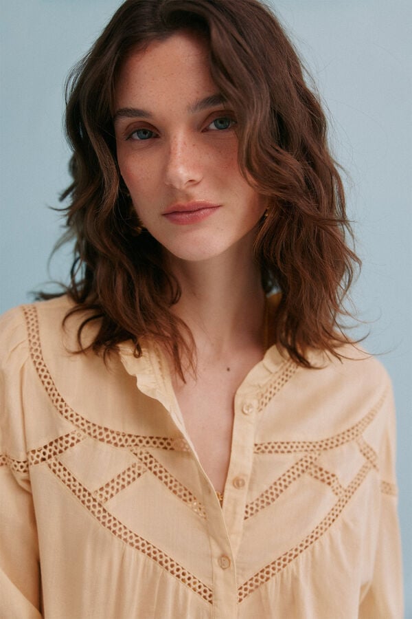 Hoss Intropia Chiara. Blusa romântica Amarelo