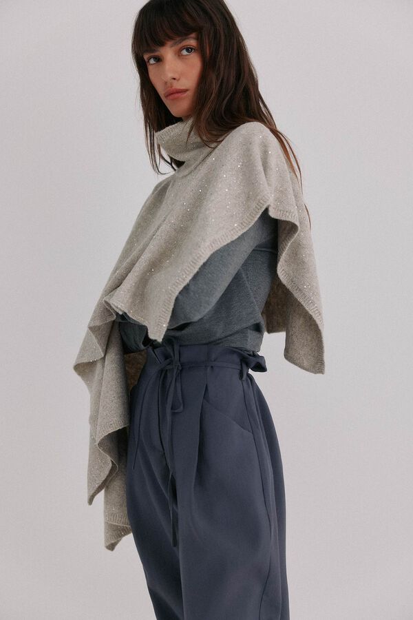 Hoss Intropia Nerea. Capa com lurex Verde
