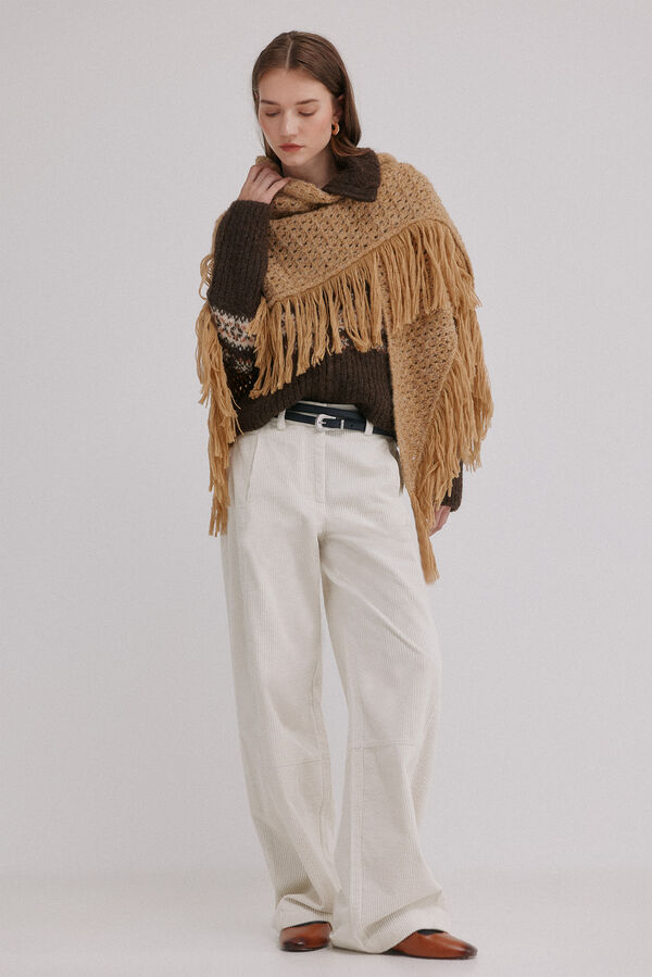Hoss Intropia Neves. Xale com franjas vazadas Dourado