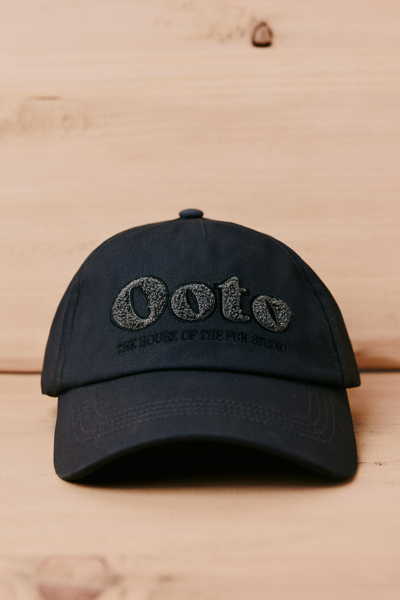 OOTO Gorra visera textil
