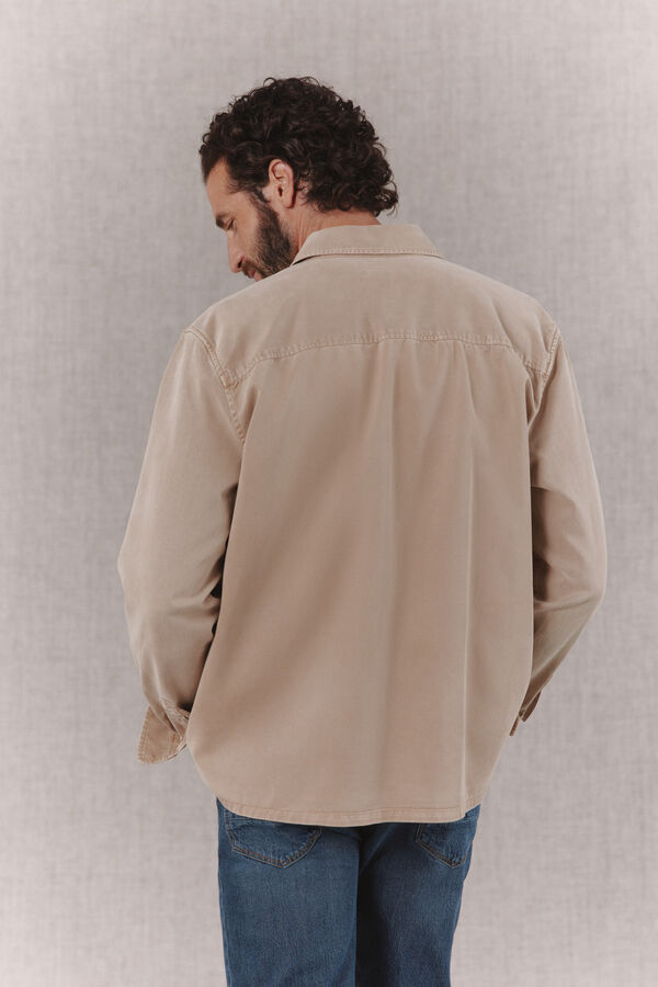 OOTO Sobrecamisa em tencel e algod&atilde;o Tostado
