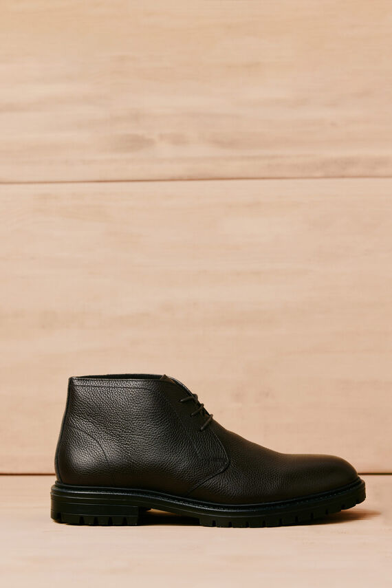Bota cordones piel