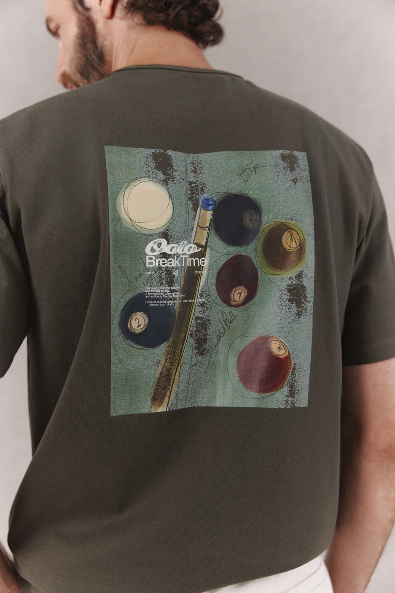 OOTO T-shirt gr&aacute;fica lavada