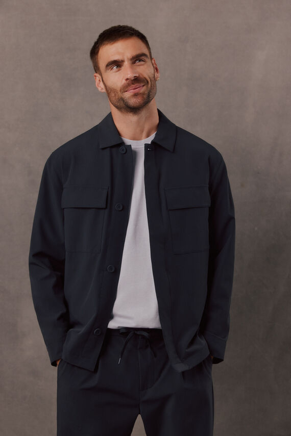 Sobrecamisa técnica